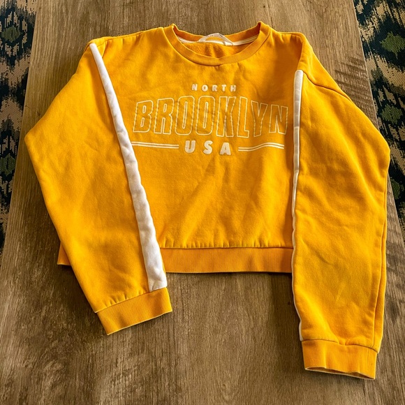 H&M. Youth sweatshirt 12-14 years - Picture 1 of 5